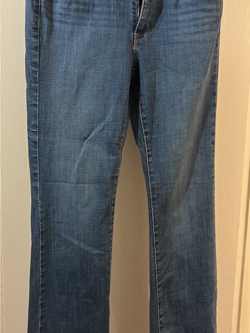 Levi's Women's Boot Cut Jeans — Mid Blue Wash